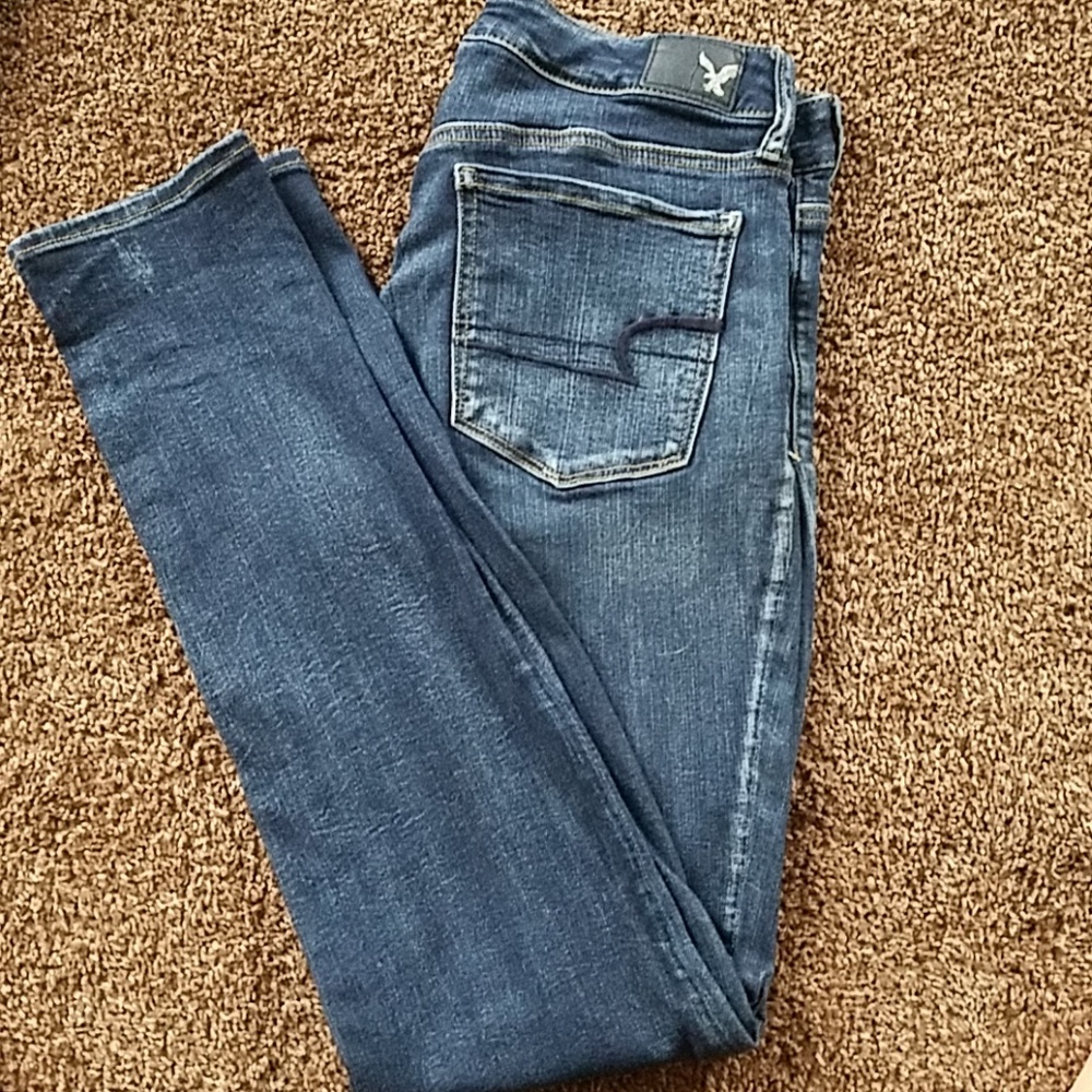 American Eagle women's skinny jeans
